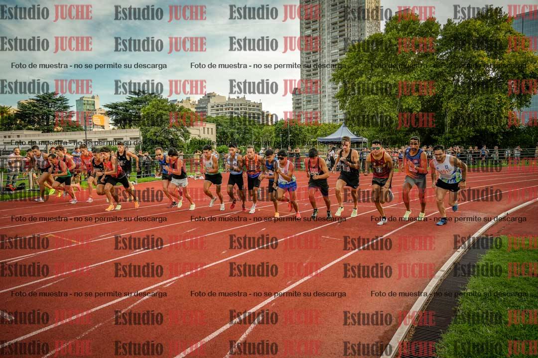 Fotos de los 1500 m llanos de varones