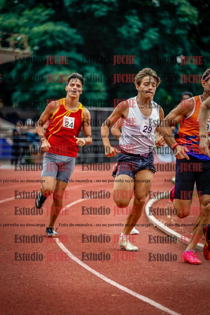 Fotos de los 800 m de varones