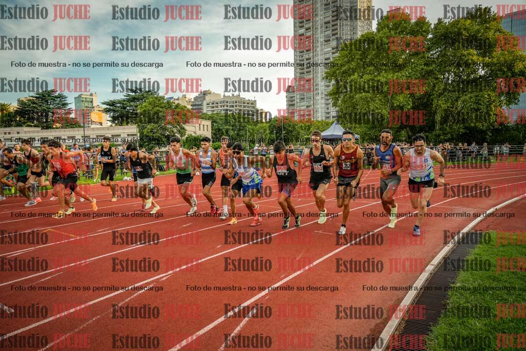Fotos de los 1500 m llanos de varones
