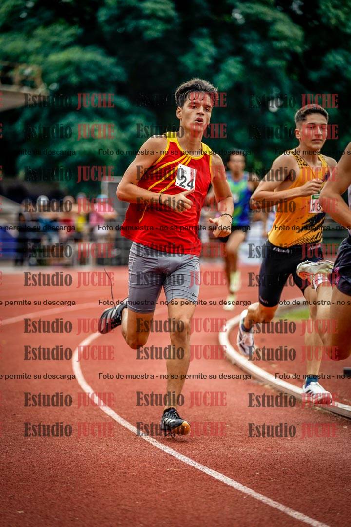 Fotos de los 800 m de varones