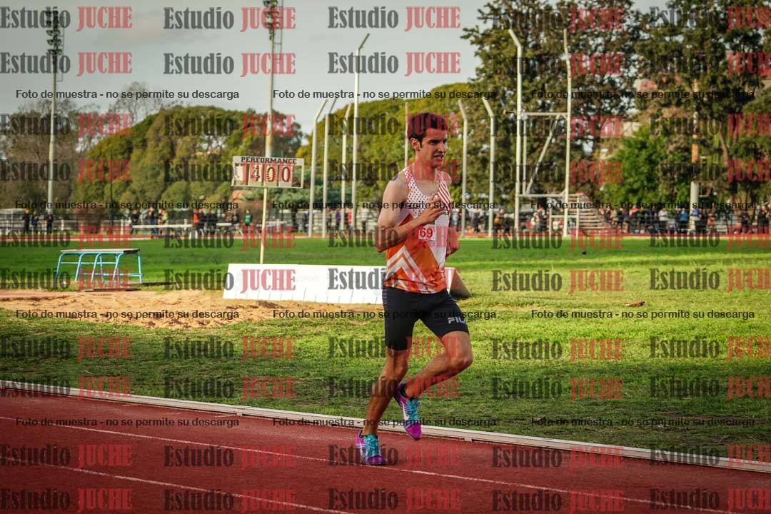 Fotos de los 3000 m llanos de varones