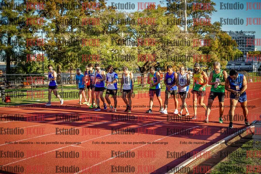 Fotos de los 3000 m llanos de varones