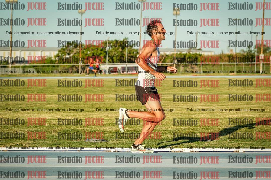 Fotos de los 1500 m llanos de varones