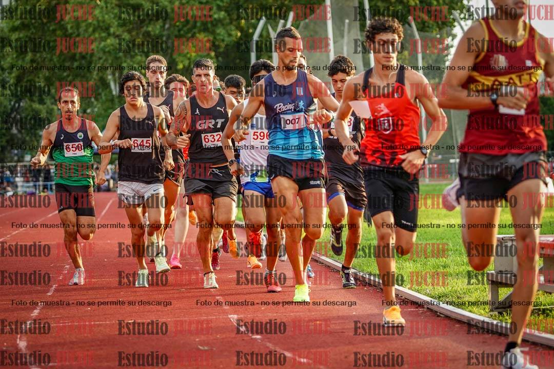 Fotos de los 1500 m llanos de varones