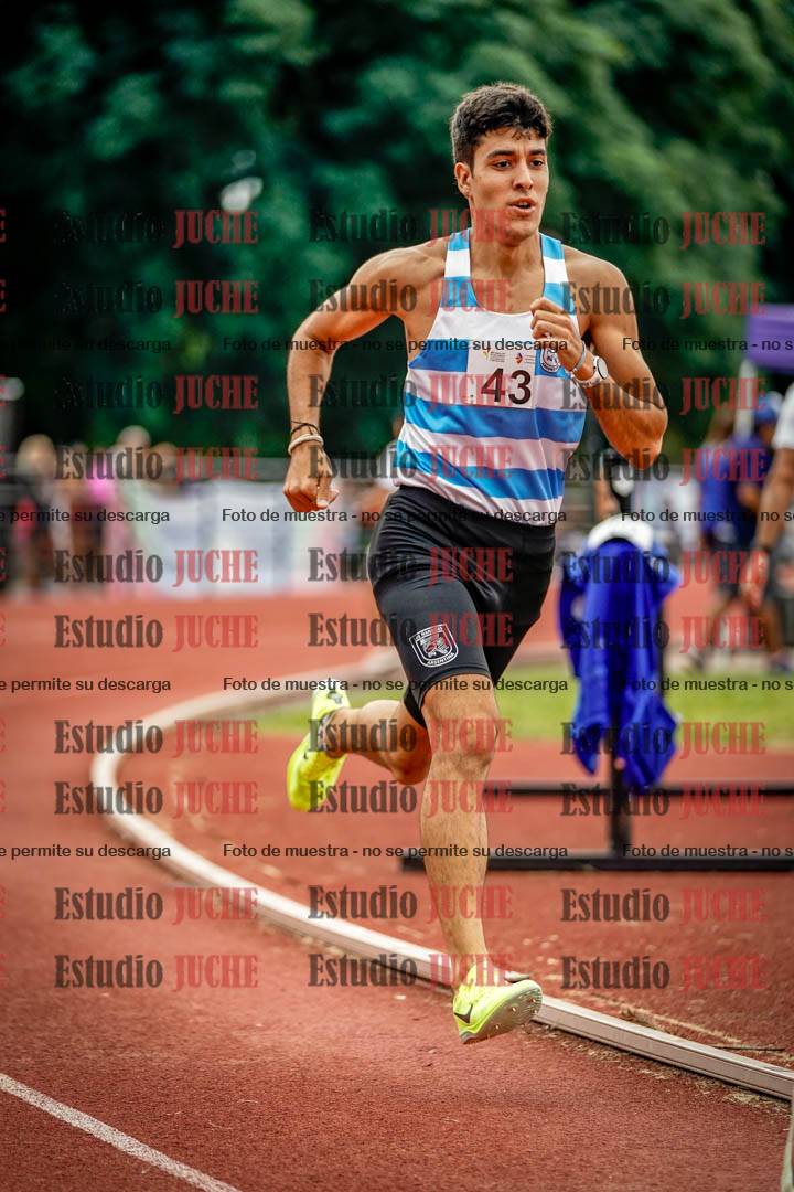 Fotos de los 800 m de varones