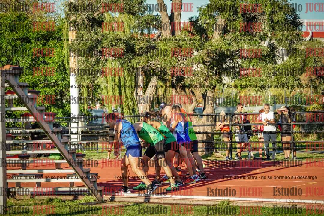 Fotos de los 3000 m llanos de varones