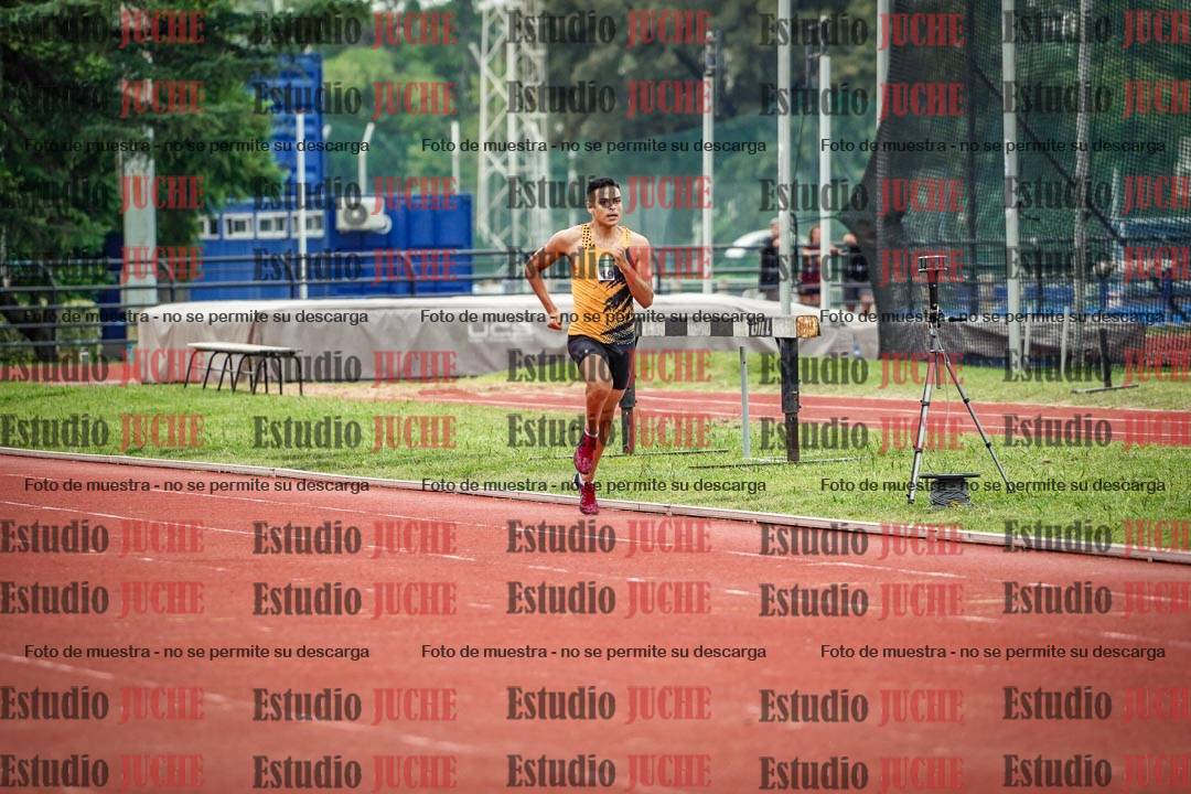 Fotos de los 800 m de varones