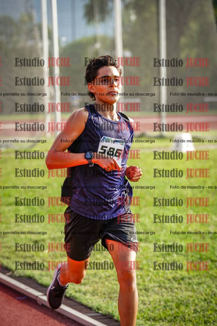 Fotos de los 3000 m llanos de varones