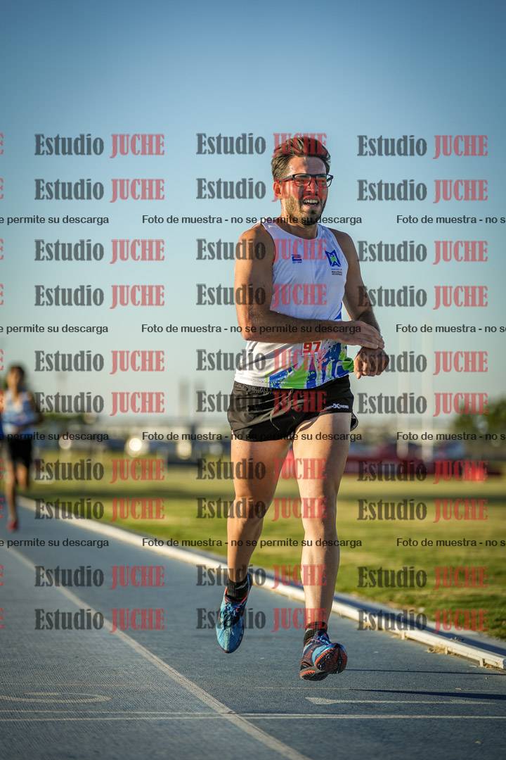 Fotos de los 1500 m llanos de varones
