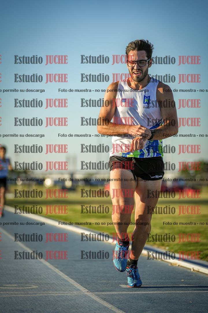 Fotos de los 1500 m llanos de varones