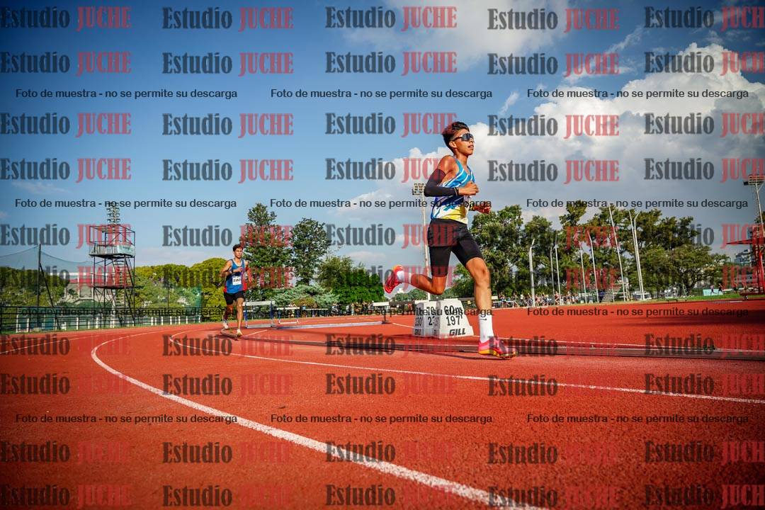 Fotos de los 3000 m llanos de varones