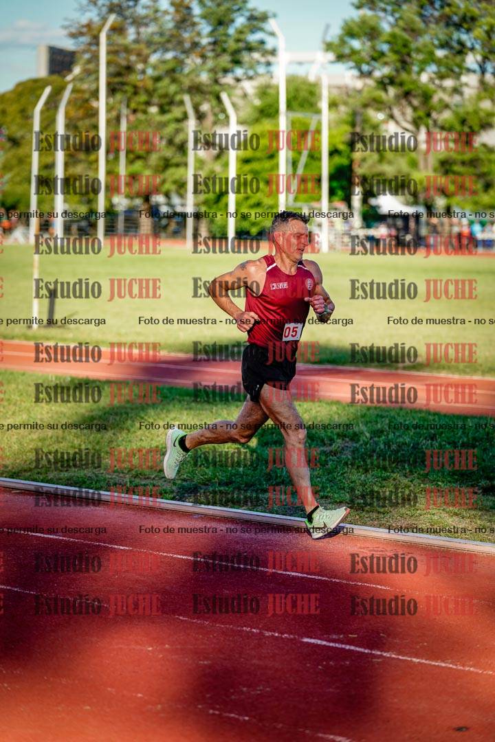 Fotos de los 3000 m llanos de varones
