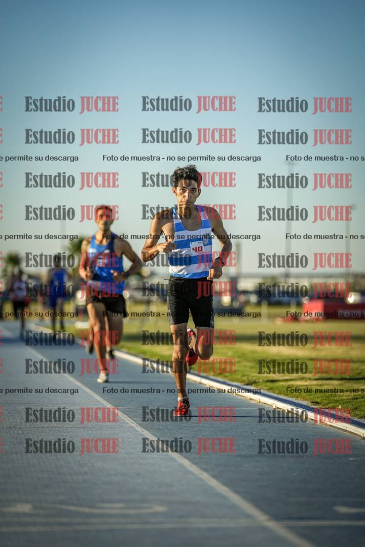 Fotos de los 1500 m llanos de varones