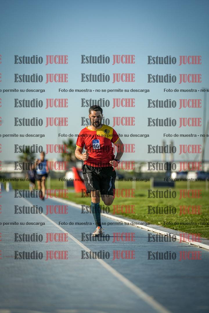 Fotos de los 3000 m llanos de varones