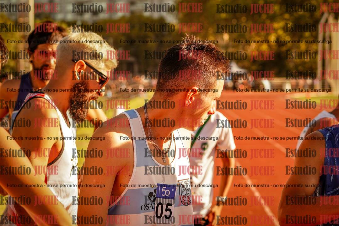 Fotos de los 3000 m llanos de varones