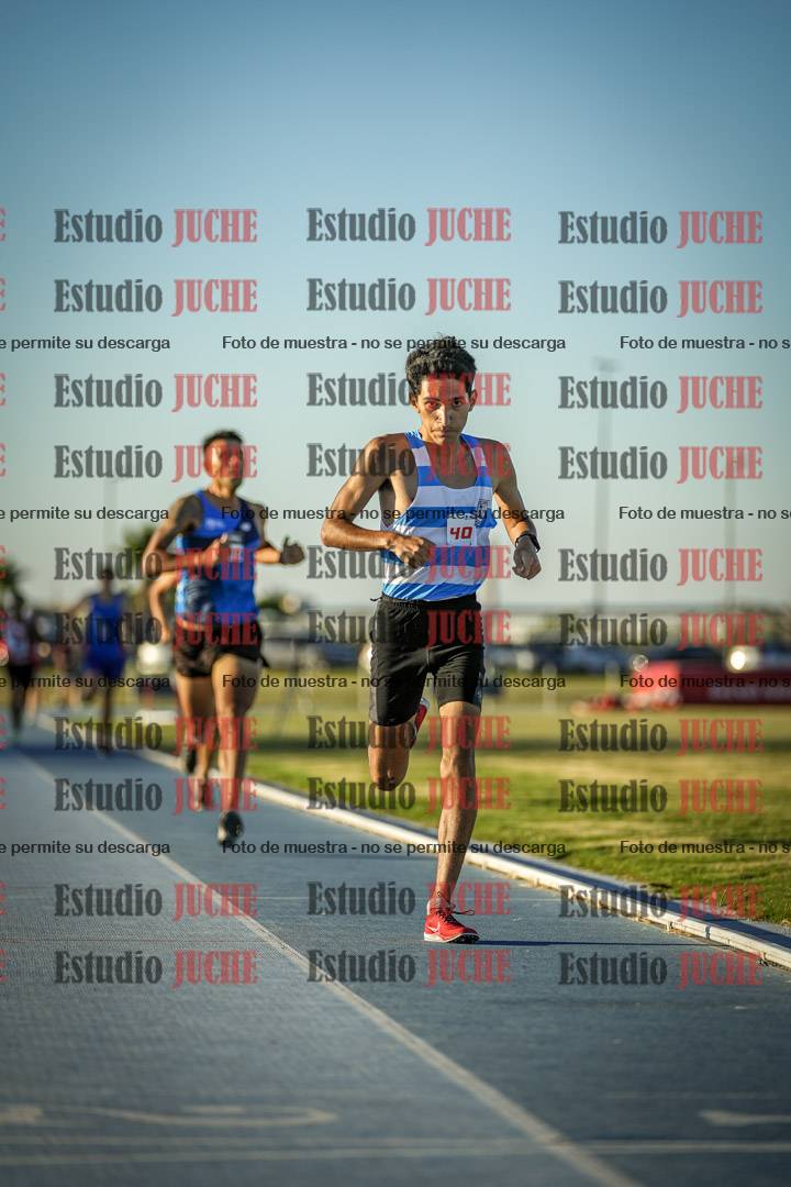 Fotos de los 1500 m llanos de varones