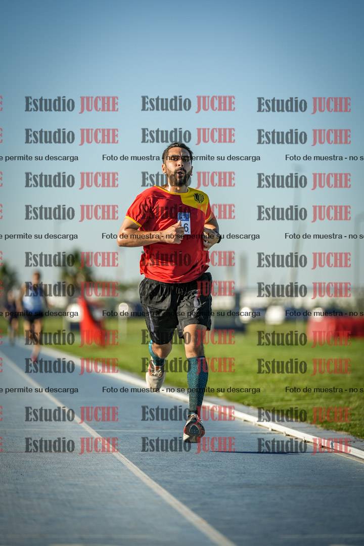 Fotos de los 3000 m llanos de varones