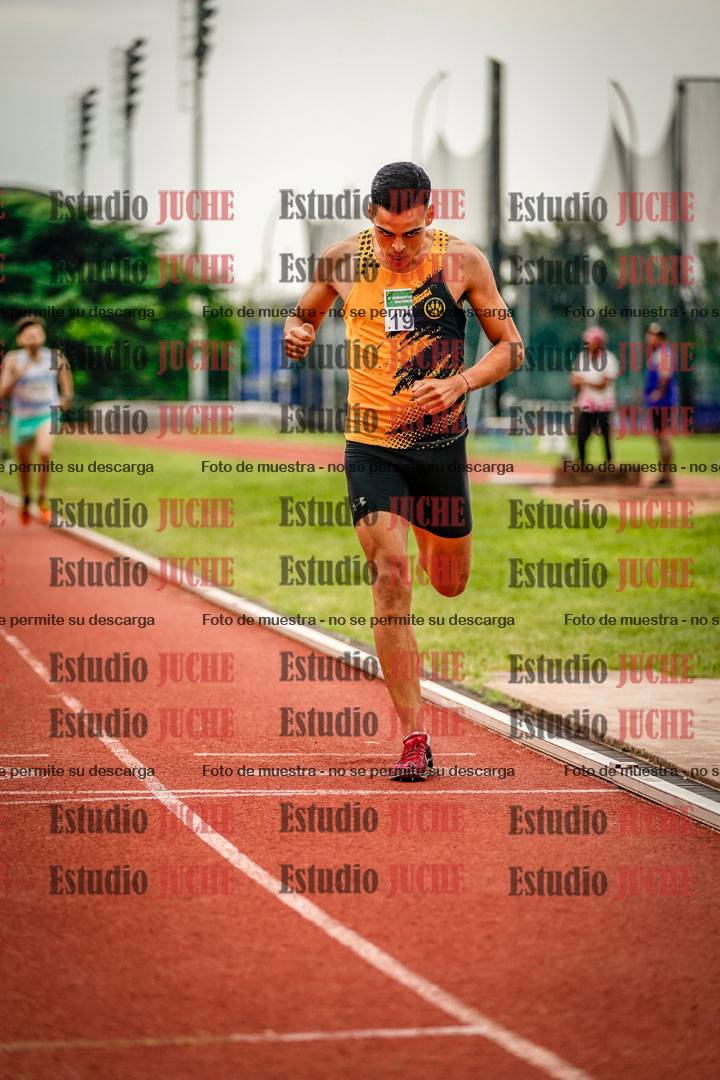 Fotos de los 800 m de varones