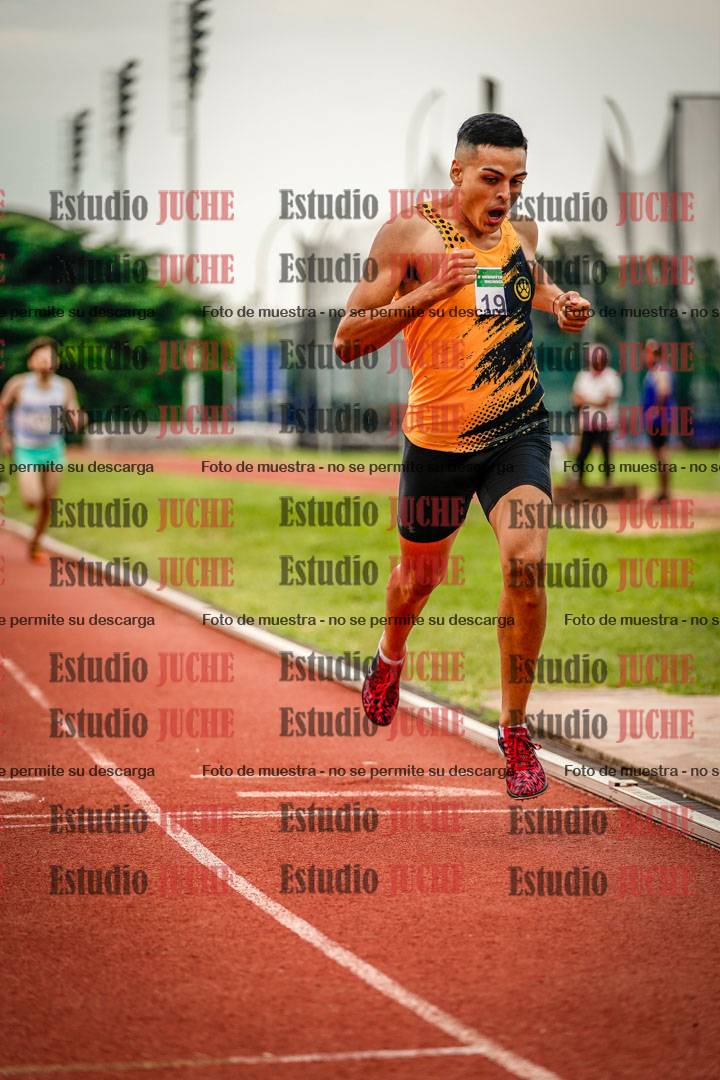 Fotos de los 800 m de varones