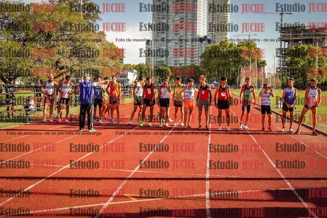 Fotos de los 3000 m llanos de varones