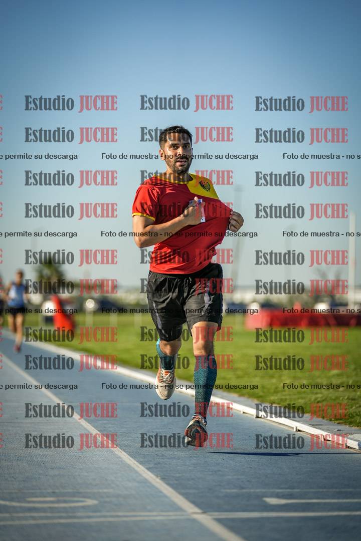 Fotos de los 3000 m llanos de varones