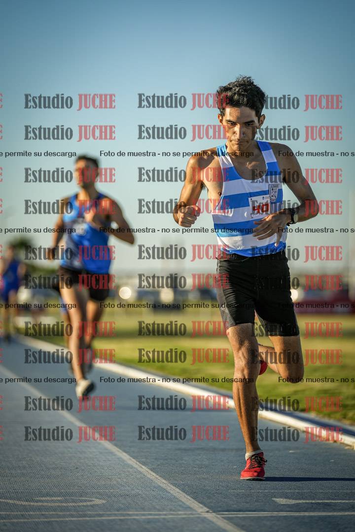 Fotos de los 1500 m llanos de varones