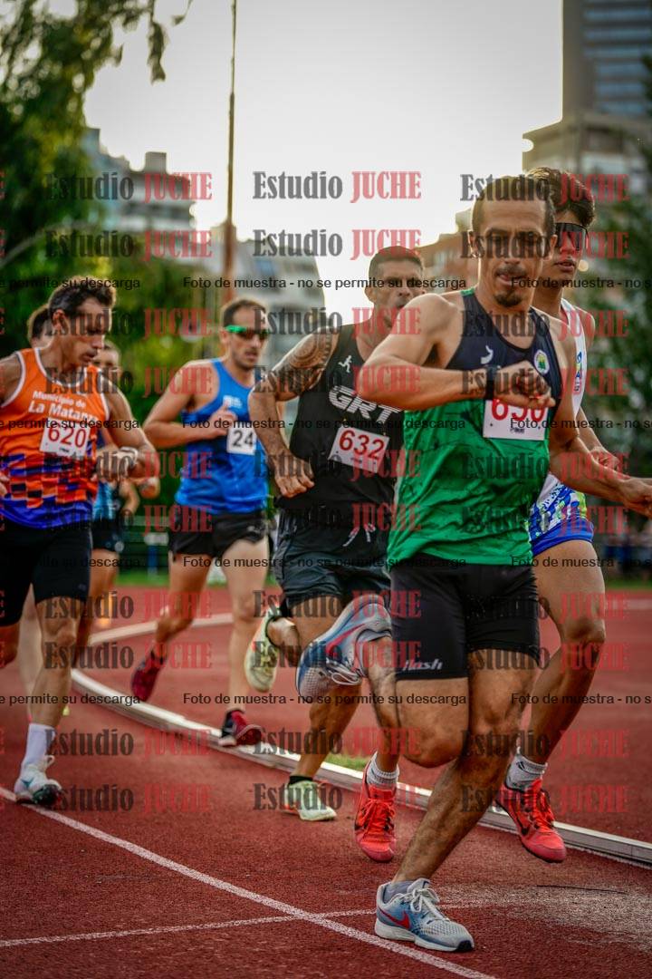 Fotos de los 1500 m llanos de varones