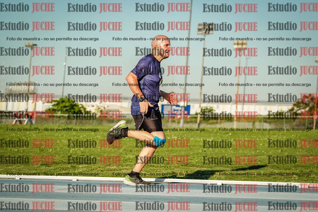 Fotos de los 3000 m llanos de varones