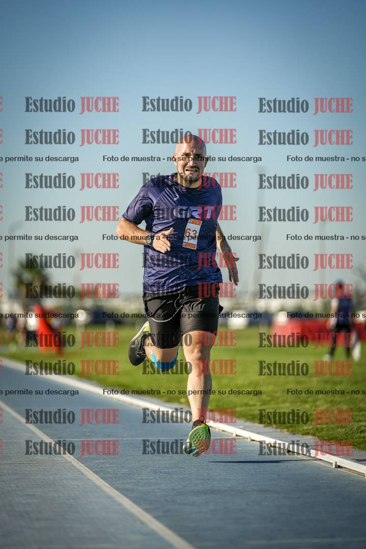 Fotos de los 3000 m llanos de varones