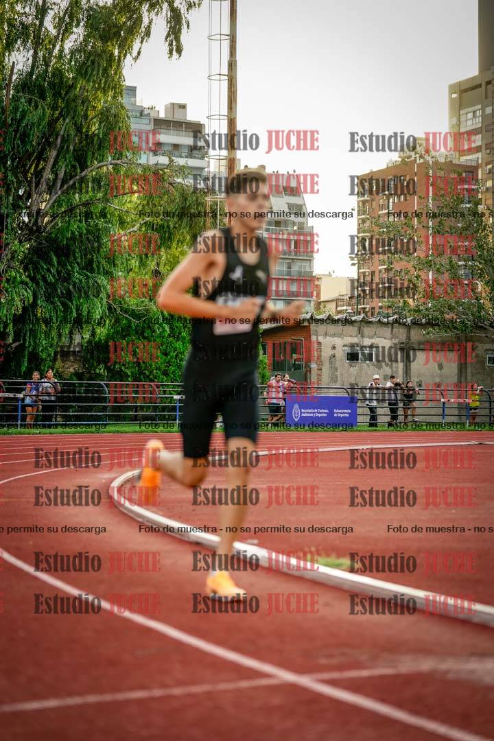 Fotos de los 1500 m llanos de varones