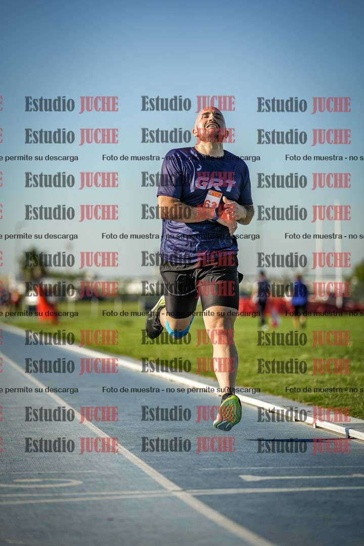 Fotos de los 3000 m llanos de varones