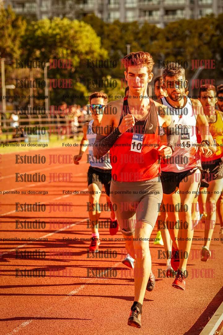 Fotos de los 3000 m llanos de varones