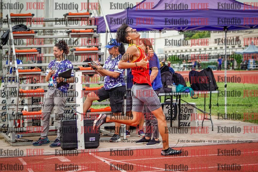 Fotos de los 800 m de varones