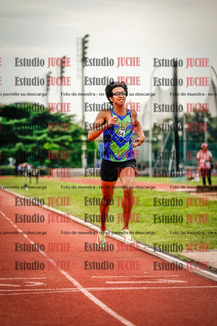 Fotos de los 800 m de varones