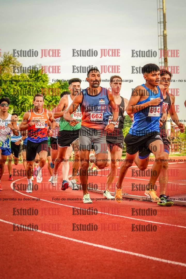 Fotos de los 1500 m llanos de varones