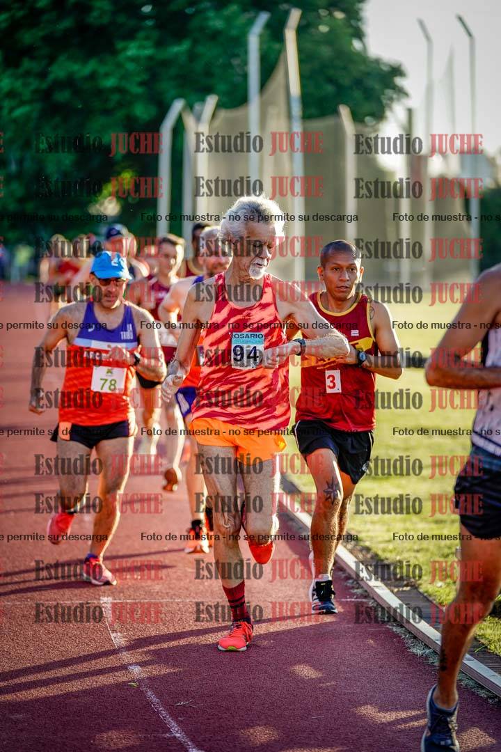Fotos de los 3000 m llanos de varones