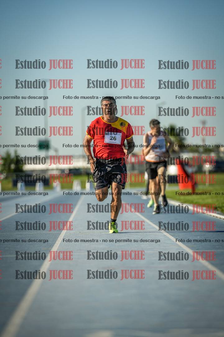 Fotos de los 3000 m llanos de varones
