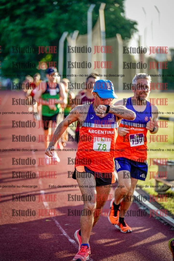 Fotos de los 3000 m llanos de varones