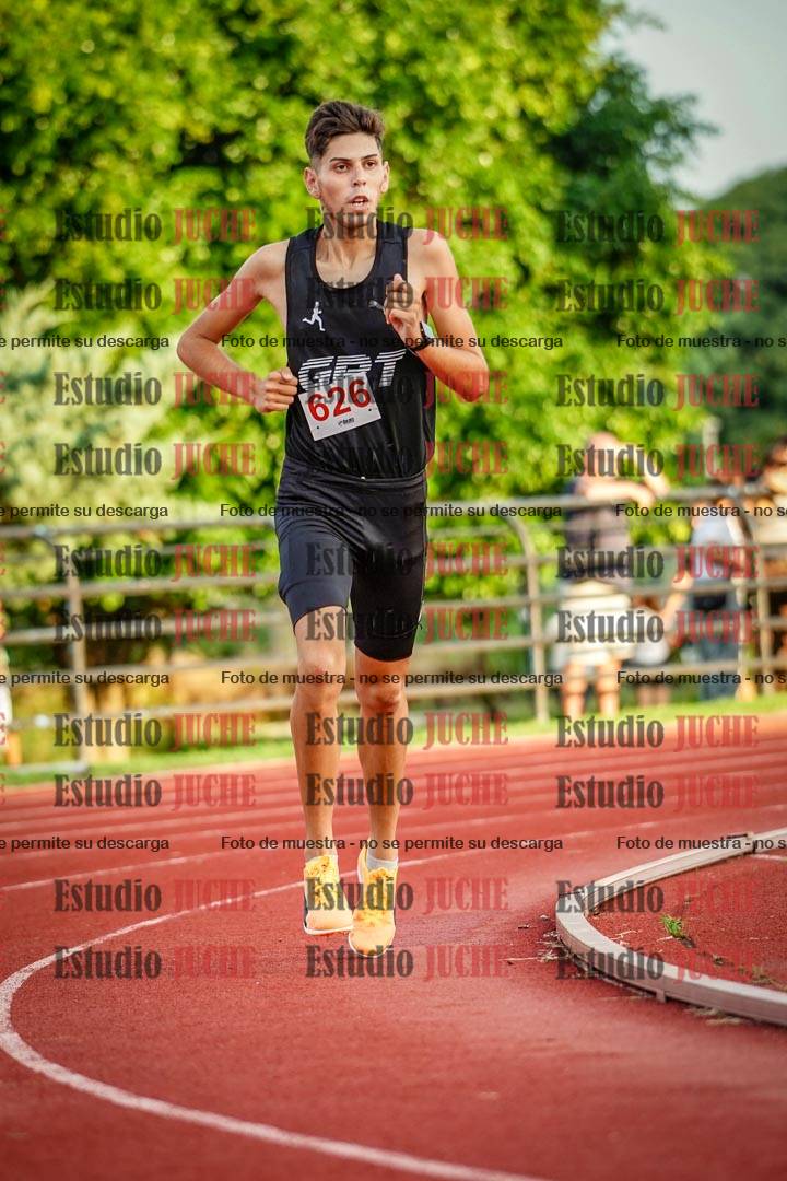 Fotos de los 1500 m llanos de varones