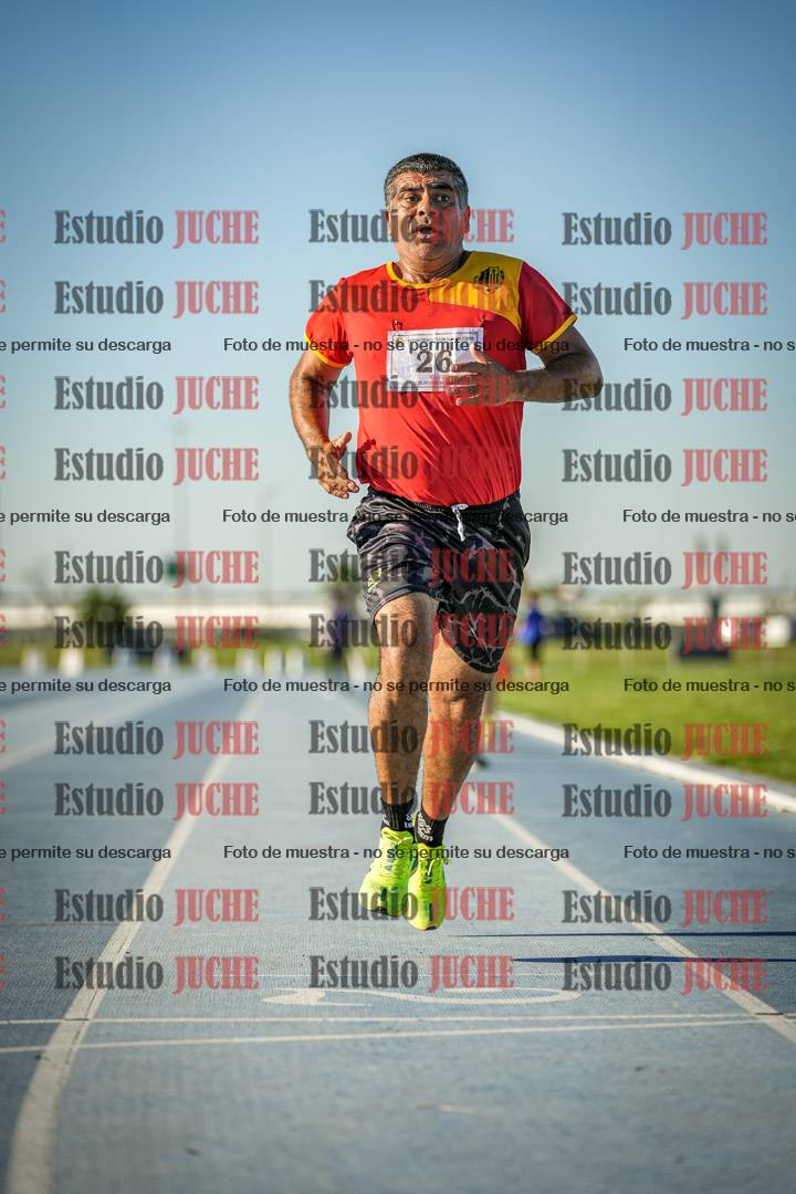 Fotos de los 3000 m llanos de varones