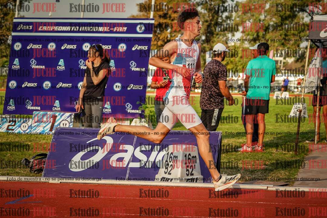 Fotos de los 5000 m llanos de varones