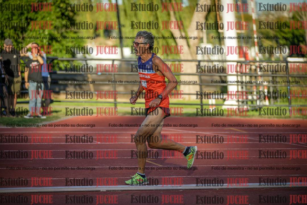 Fotos de los 3000 m llanos de varones