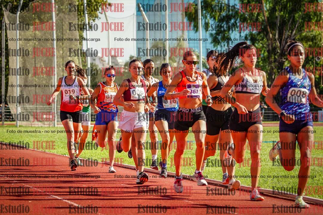 Fotos de los 1500 m llanos de mujeres