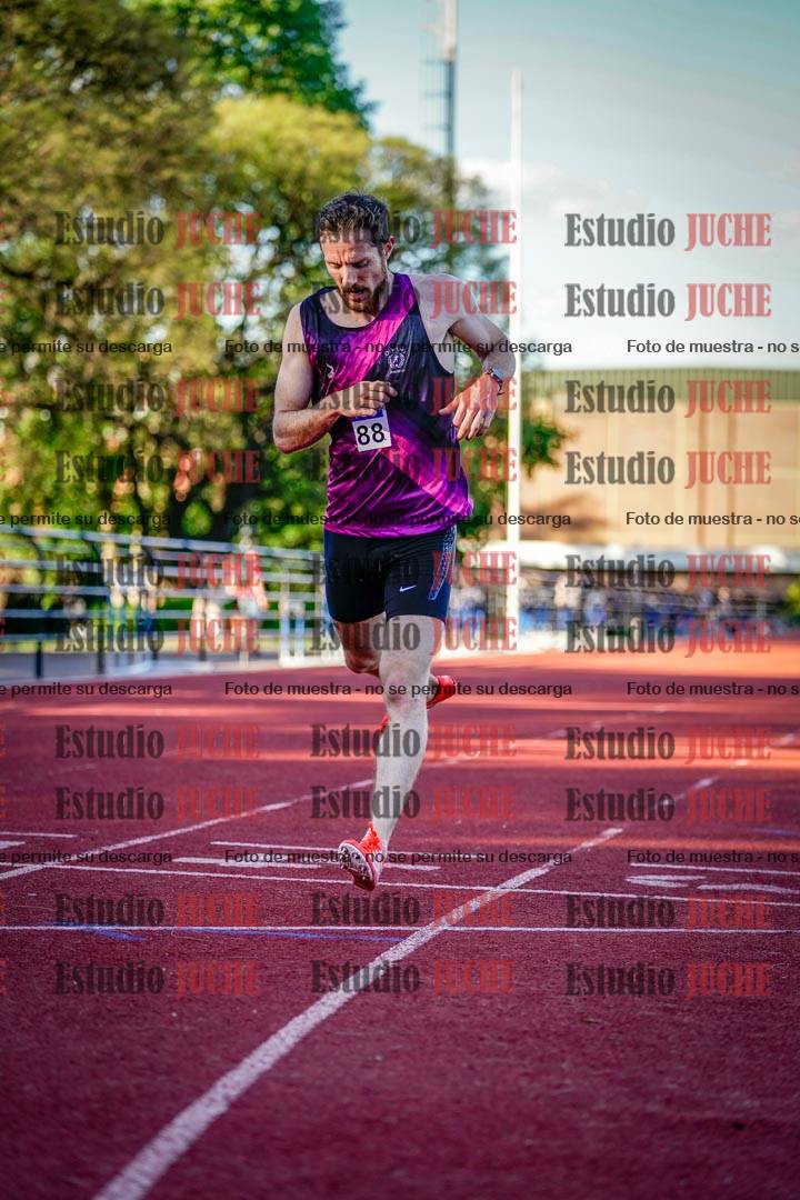 Fotos de los 3000 m llanos de varones