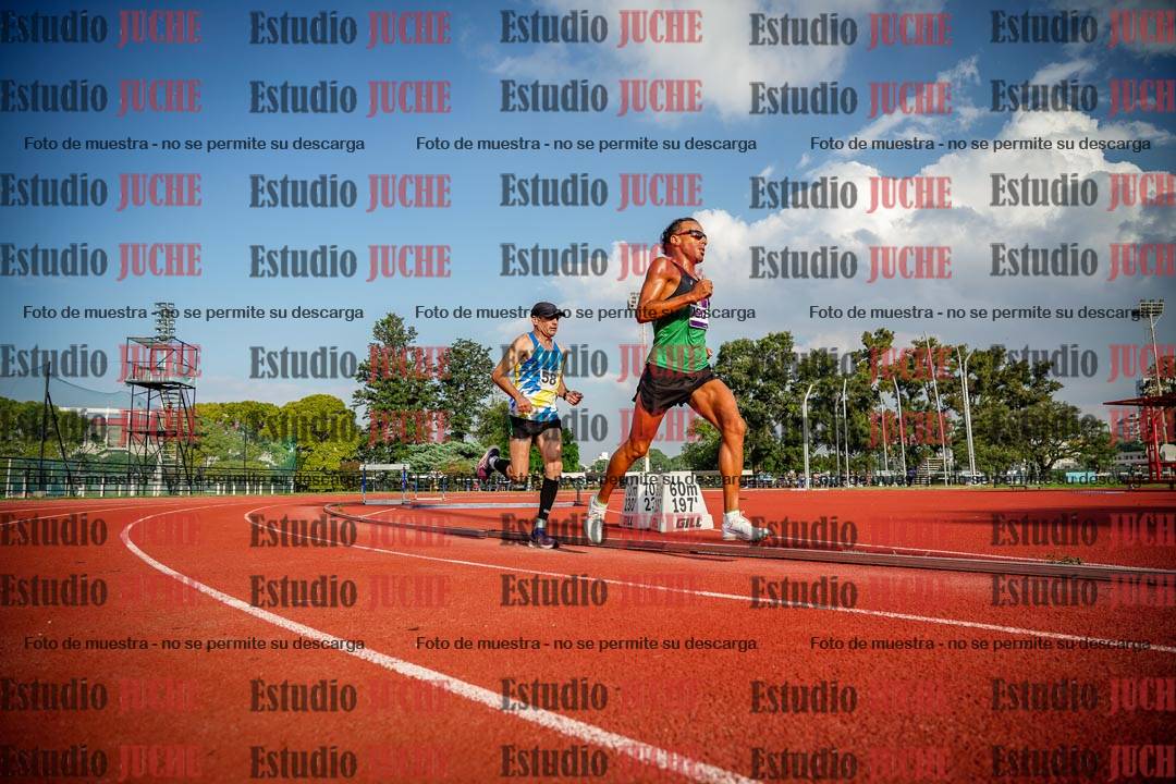 Fotos de los 3000 m llanos de varones