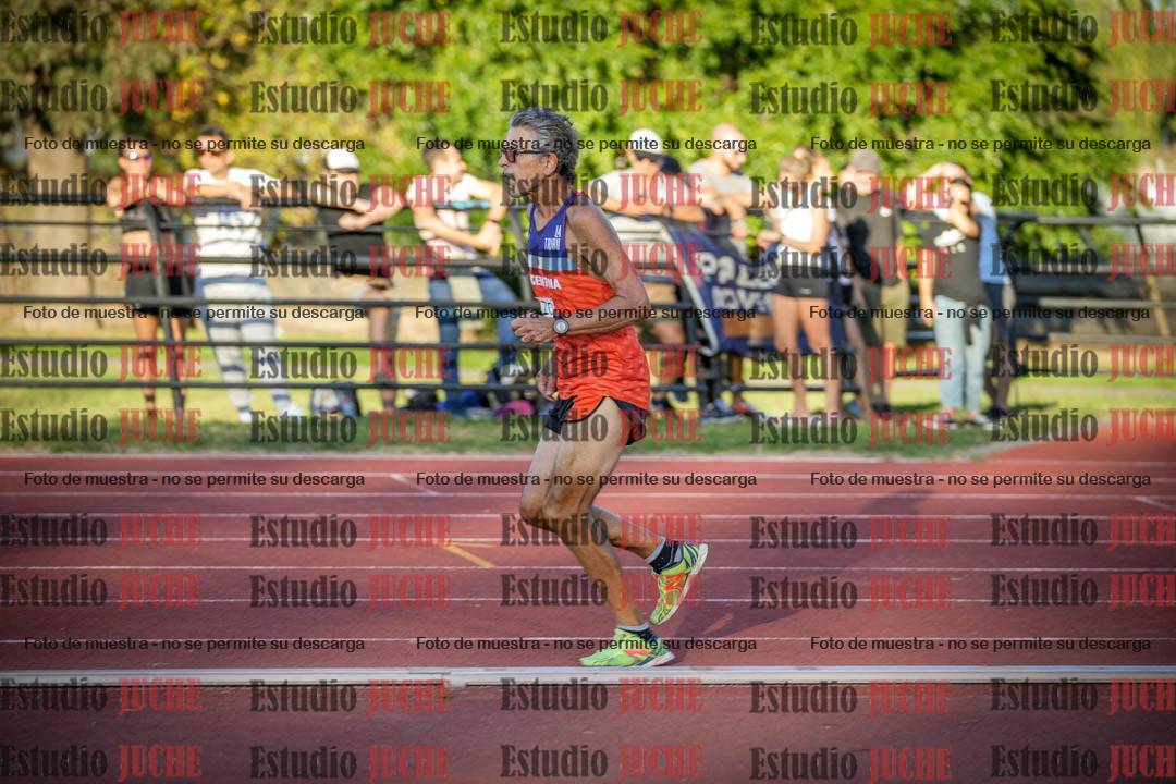 Fotos de los 3000 m llanos de varones