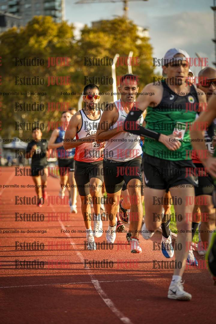 Fotos de los 3000 m llanos de varones