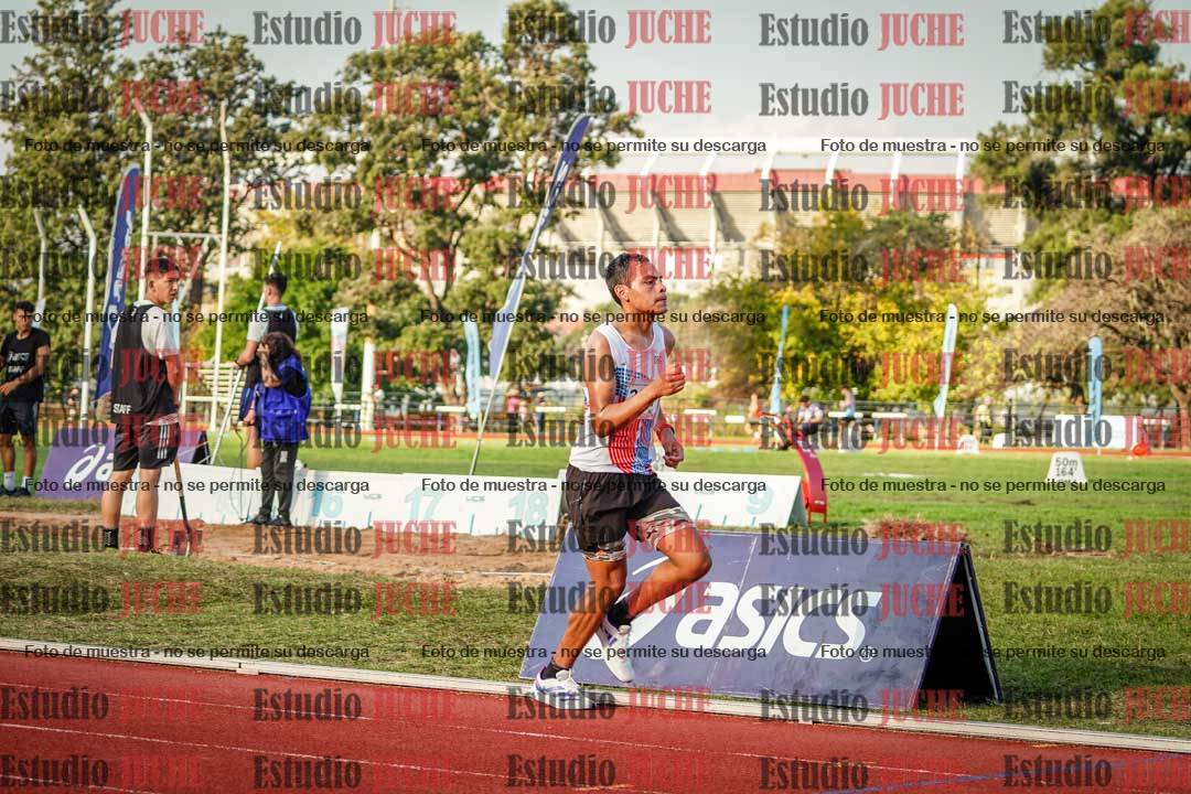 Fotos de los 5000 m llanos de varones
