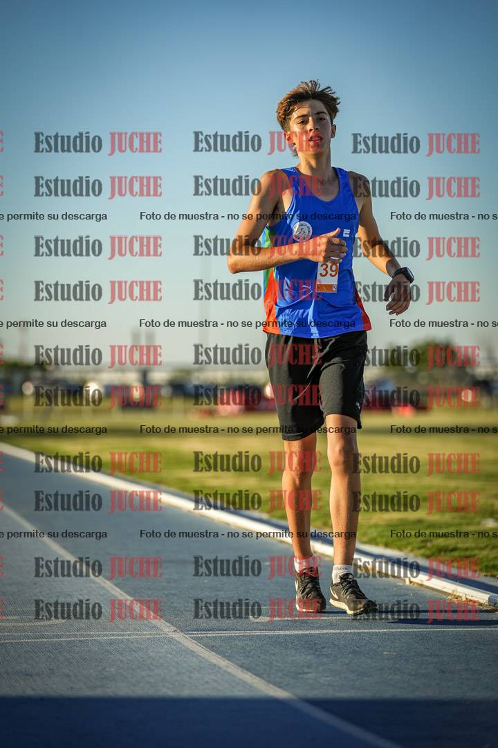Fotos de los 1500 m llanos de varones