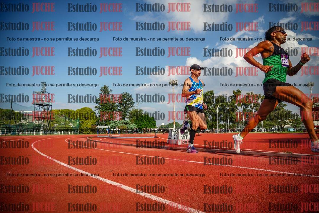 Fotos de los 3000 m llanos de varones